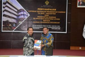 Bupati Deli Serdang Serahkan LKPD Tahun 2023 Kepada BPK