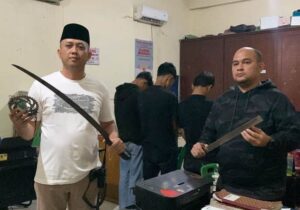 Polsek Medan Baru Periksa 3 Remaja Miliki Senjata Tajam