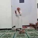 Ustad Iqbal : Kedua Orangtua Berhasil Didik Anaknya Jadi Penghafal Al-Qur’an Akan Dipakaikan Mahkota