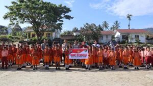 Polres Pakpak Bharat Laksanakan Bhakti Kesehatan Di SD Negeri 030413 Salak