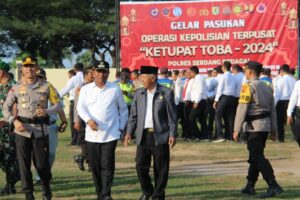 Kapolri Minta Stabilitas Harga dan Ketersediaan BBM Harus Terjaga,Bupati Sergai Pimpin Apel Gelar Pasukan Operasi Ketupat Toba 2024