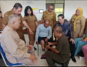 Kadis Sosial Sumut Apresiasi Ong Siong Kai dan Pendeta Djoemin Peduli Eks Kusta