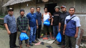 Puluhan Eks Narapidana Teroris Sumut Bagikan Sembako Untuk Warga Kurang Mampu