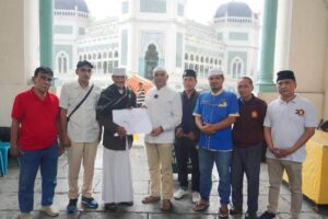 Prabowo Qurban Sapi Seberat 1 Ton Untuk Masyarakat Sekitar Masjid Raya Al Mashun Medan