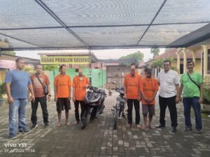 Pencuri Dan Penadah Sepeda Motor Masuk Sel Polisi