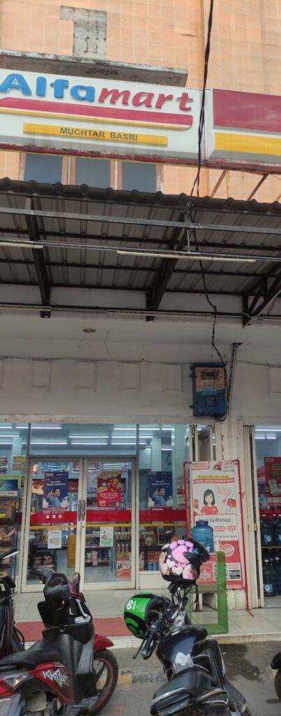 Berbelanja di Alfa Mart Muchtar Basri Konsumen dikenakan Uang Parkir, Bapenda : Segera Kami Kroscek