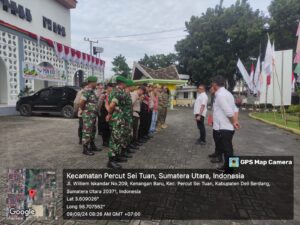 40 Personel Satgas Hatra Toba Berikan Pengamanan PON XXI di GOR Dispora Sumut.