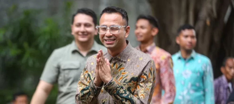 Presenter Raffi Ahmad dalam di panggil Prabowo saat pemanggilan calon Menteri dan Wakil Menteri. (FOTO: Istimewa)