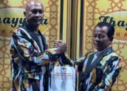 Edy Suranta Gurusinga Serahkan SK Korda DPD-K PKN Sumut Kepada Abiyudi Zai