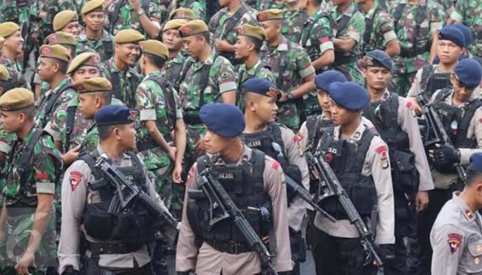 Komisi III Tolak Usulan Polri di Bawah TNI-Kemendagri