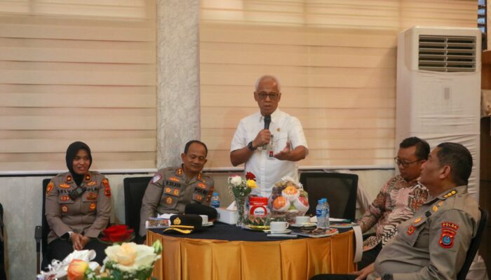 Kompolnas Kunjungi Polsek Medan Kota 