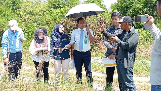 TEks foto : PN Sei Rmapah laksanakan Sidang Lapangan di Desa Pematang Kuala,Kecamatan Teluk Mengkudu, Sergai,Senin (2/6/2025)