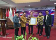 SMSI Sematkan Anugerah Pin Emas Kepada Jaksa Agung RI ST Burhanuddin