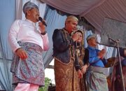 Tanah Lapang Dipenuhi Cinta: Masyarakat Batu Bara Berduyun-duyun Ucapkan Selamat kepada Bupati Baharuddin
