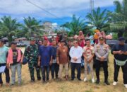 Bravo DPRK Aceh Timur Fraksi PKB Zulmi, bersama muspika saat oemulangan warga pengungsi Makanan daerah