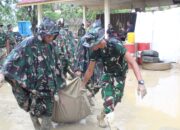 Prajurit Yonif TP 852/Abhinaya Bala Yudha Laksanakan Satgas Pemulihan di Aceh Tamiang