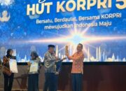 Perintis BPJS Kesehatan, Fachmi Idris, Raih Life Achievement KORPRI Award
