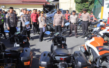 Kapolres Samosir Cek Kendaraan Dinas dan Senpi