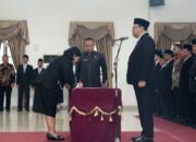 Lantik 15 Pejabat Pimpinan Tinggi Pratama, Ini Kata Bupati : Ubah Pola Pikir, ASN Adalah Pelayan Masyarakat