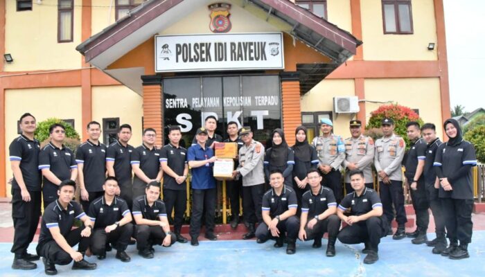 Mahasiswa STIK Angkatan 83 WPS Sindikat II Serahkan Bantuan Sosial untuk Warga Terdampak Banjir di Aceh Timur