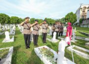 Sambut HUT Bhayangkara ke-80, Polda Sumut Ziarah ke TMP Medan