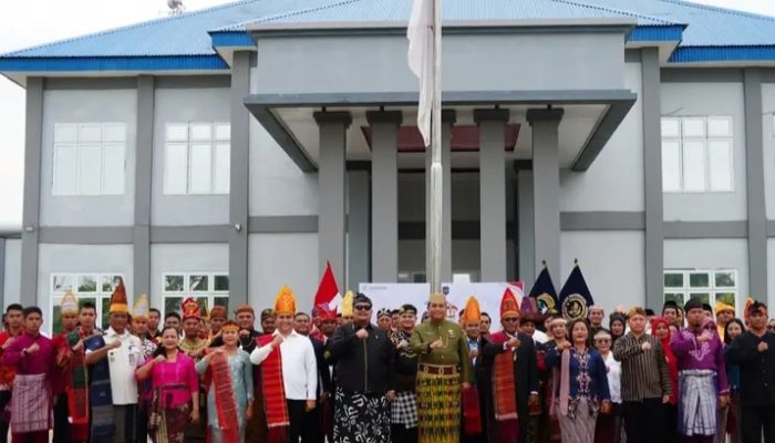 Semangat ‘Ayah Wajib Hadir’, Lapas Lubuk Pakam Peringati Harganas ke-33 dengan Pakaian Adat