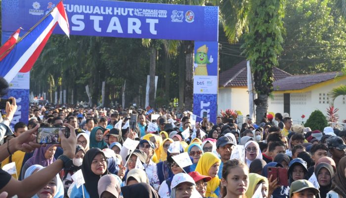 Ribuan Warga Meriahkan Fun Walk HUT APKASI ke-26 dan HUT ke-80 Kabupaten Deli Serdang