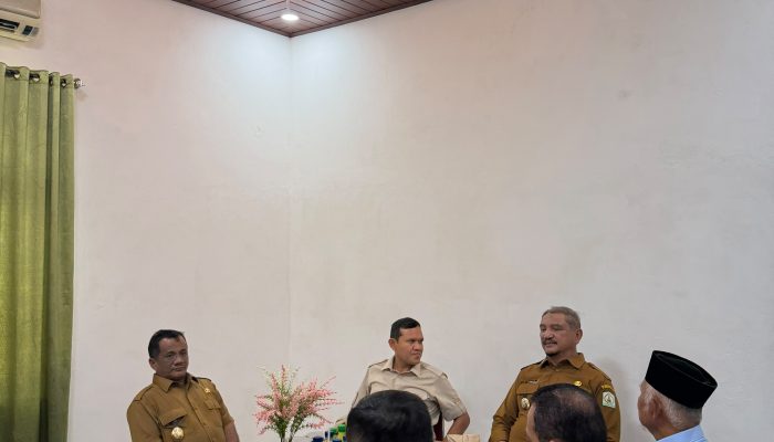 Wagub Aceh dan Bupati Aceh Tamiang Bahas Percepatan Rehabilitasi Pascabencana di Koramil Rantau