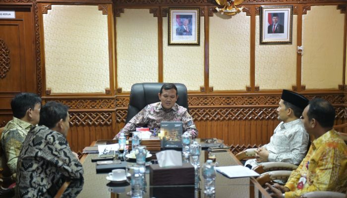Wagub Aceh Hadiri RDPU Komisi II DPR RI, Fokus pada Penguatan Fiskal Daerah  ‎