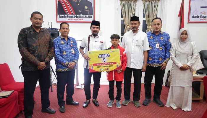 Dua Pelajar Aceh Timur Wakili Aceh di O2SN Nasional, Bupati Al-Farlaky Beri Dukungan dan Janjikan Reward