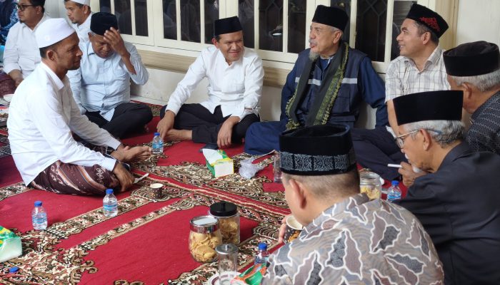 Wagub Aceh Hadiri Haul ke-4 Abu Tumin di Dayah Babussalam Blang Bladeh.
