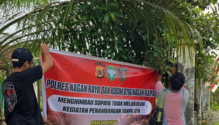Satreskrim Polres Nagan Raya Pasang Spanduk Himbauan,Cegah Aktivitas Penambangan Tampa Izin.
