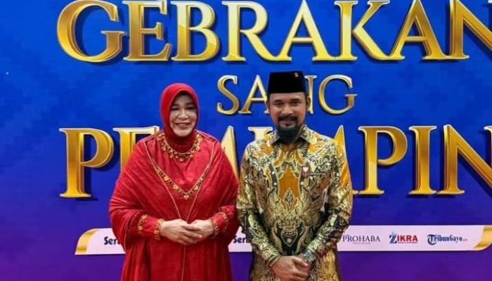 Bupati Al-Farlaky Raih Serambi Award, Dinobatkan sebagai Pemimpin Inovator Transformasi Fiskal Daerah