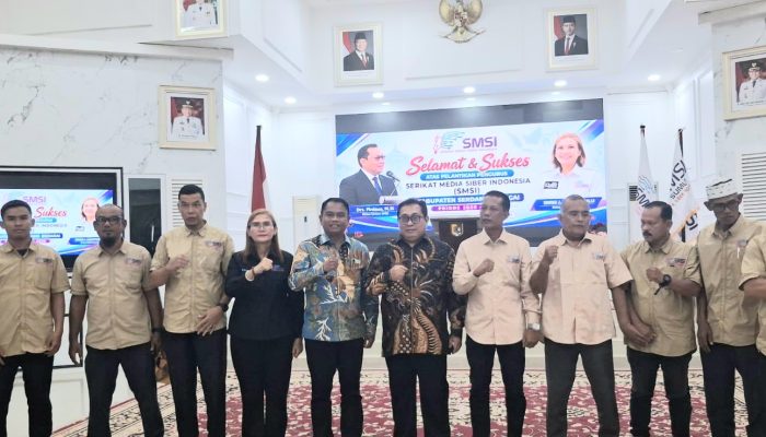 Zuhari Kembali Dilantik Kedua Kali Sebagai Ketua SMSI Sergai, Bupati Darma Wijaya Ungkap Capaian Ekonomi