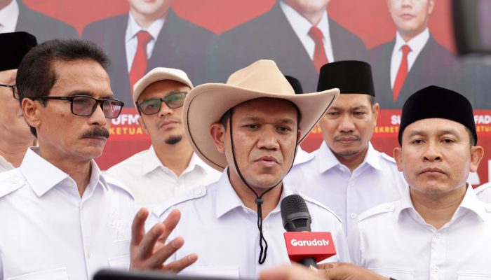 Dek Fadh Tekankan Disiplin, Soliditas, dan Kepedulian Sosial dalam Diklat Laskar Gerindra Aceh