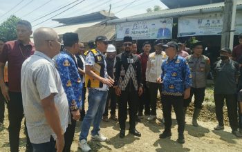 Kerja Keras Untuk Masyarakat Kadis PUPR Aceh Timur Muslim,ST,M.Si.Siap Mejalankan Perintah Bupati Aceh Timur Iskandar Usman Alfarlaki Pasti kan Perbaikan Jalan Idi Tunong -Banda Alam 