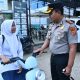 Polres Aceh Timur Gelar Strong Point, Kapolres Turun Langsung Atur Lalu Lintas di Simpang Kuala Idi